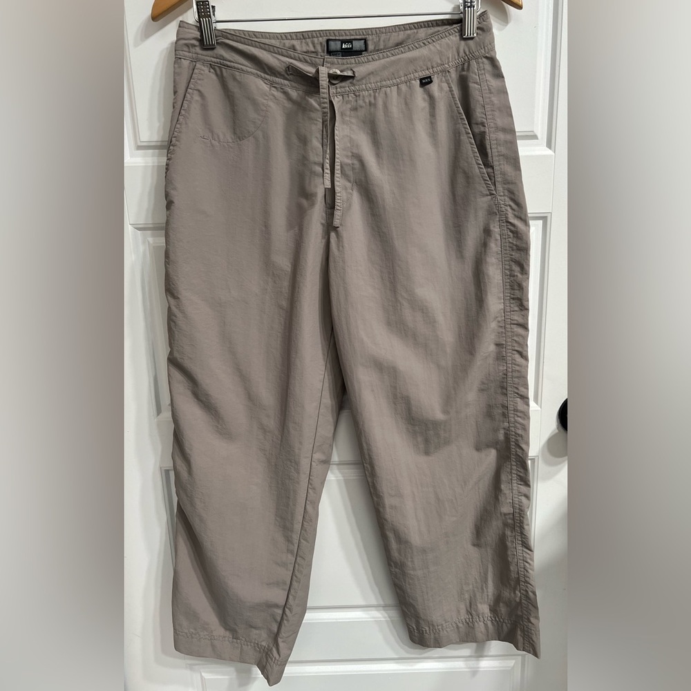 REI UPF like new pants 🤍